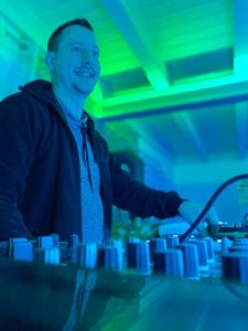 DJ Hörnle on Decks
