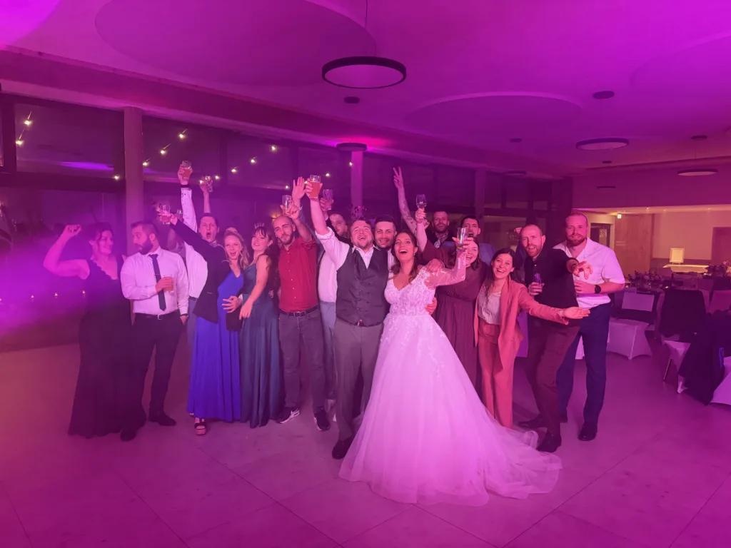 Gruppenfoto Hochzeit Palmspring
